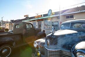 Route 66 Motel