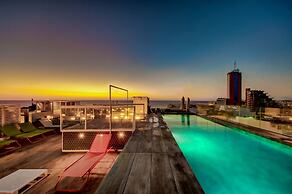 IKYK Hotel - IK Collection