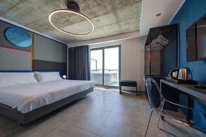 IKYK Hotel - IK Collection