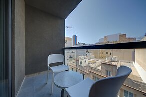 IKYK Hotel - IK Collection