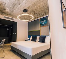 IKYK Hotel - IK Collection