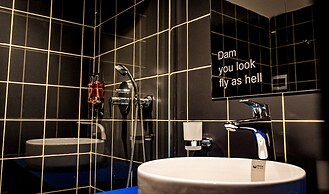 IKYK Hotel - IK Collection