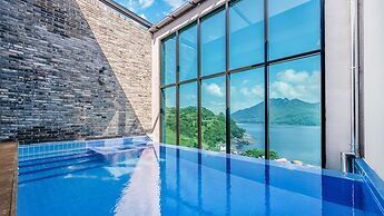 Tongyeong Saryangdo Elphis36 Poolvilla