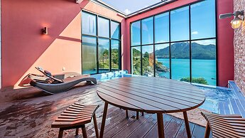 Tongyeong Saryangdo Elphis36 Poolvilla