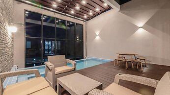 Tongyeong Saryangdo Elphis36 Poolvilla