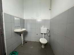 OYO Home 90349 Anique Hoemstay