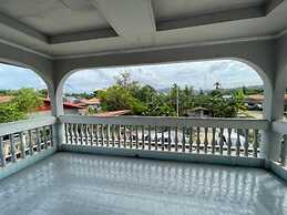 OYO Home 90349 Anique Hoemstay