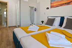 Luxury Villa Horizon with Private Pool