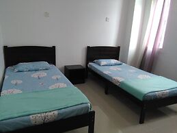 OYO Home 90350 Kl Homestay Express 2
