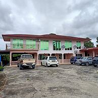 OYO Home 90352 Muan's Homestay