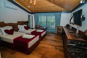 Porto Amore Club  Hotel