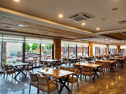 Porto Amore Club  Hotel