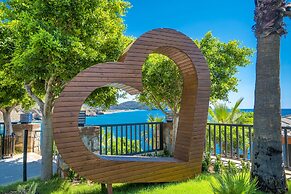 Porto Amore Club  Hotel