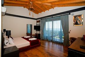 Porto Amore Club  Hotel