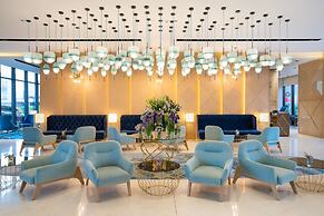 Maani Muscat Hotel & Suites