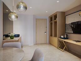 Maani Muscat Hotel & Suites