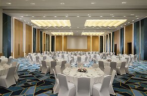 Maani Muscat Hotel & Suites