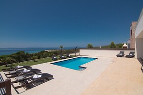 Luxury Villa Royal I with Private Pool