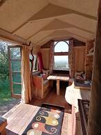 Stunning 1-bed Cabin in Totnes