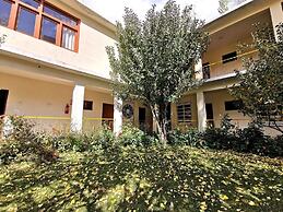 Gulmit Continental Hotel Hunza Valley