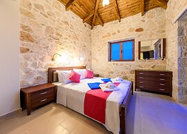 Orient Villas Traditional