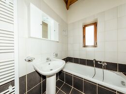 Orient Villas Traditional