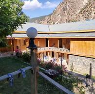 Kalash Continental Hotel And Resort