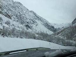 Kalash Continental Hotel And Resort