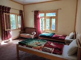 Kalash Continental Hotel And Resort