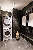 Alaska Lodge by Alpine resorts