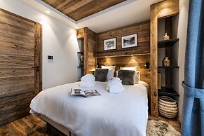 Alaska Lodge by Alpine resorts