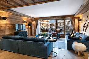 Alaska Lodge by Alpine resorts