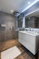 Vail Lodge by Alpine Resorts