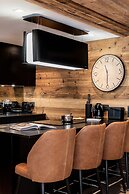 Vail Lodge by Alpine Resorts