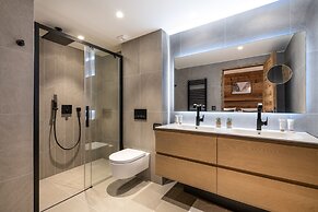 Vail Lodge by Alpine Resorts