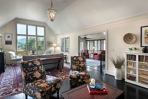 Kanuga Inn & Lodging