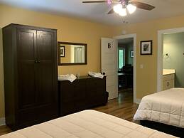 Kanuga Inn & Lodging