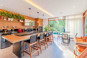 PF17 Casa  05 Suítes-Praia do Forte