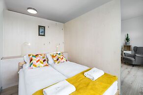 Apartments Warta Residence by Renters