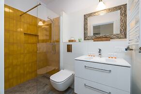 Apartments Warta Residence by Renters