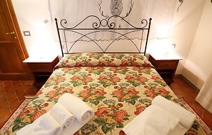 Gatto Bianco Tizzauli