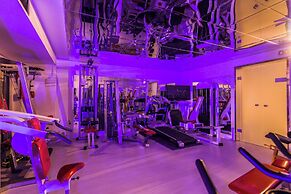 Villa BOND with Private Swimming Pool