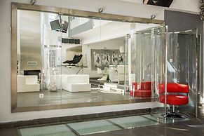 Villa BOND with Private Swimming Pool