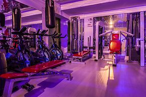 Villa BOND with Private Swimming Pool