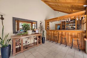 Ocean Cliff Hotel Negril Limited