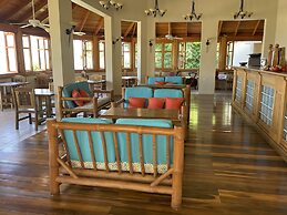 Ocean Cliff Hotel Negril Limited