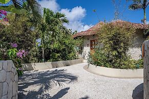 Ocean Cliff Hotel Negril Limited