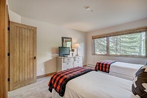 Luxury 4 Bed Pines Townhome Amongst The Peace And Quiet 4 Bedroom Town