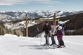 Luxury 4 Bed Pines Townhome Amongst The Peace And Quiet 4 Bedroom Town