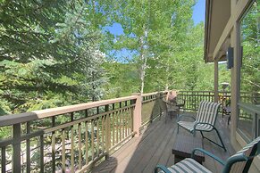 Luxury 4 Bed Pines Townhome Amongst The Peace And Quiet 4 Bedroom Town